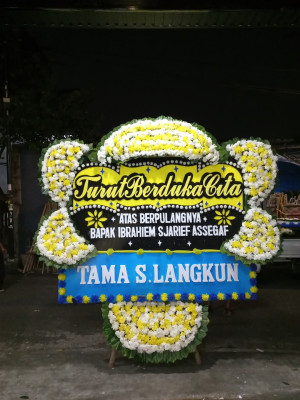 Papan Bunga Duka di Banda Aceh